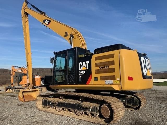 2019 Caterpillar 326FL